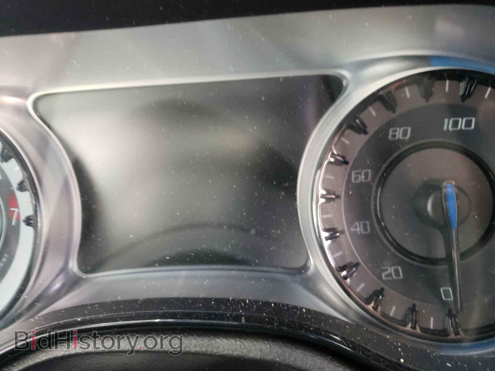 2017 CHRYSLER 300 - VIN: 2C3CCABG4HH661594 - Фото 8