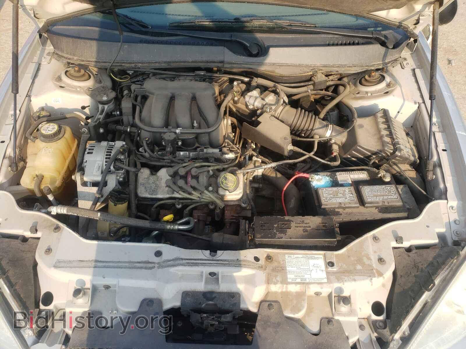 2006 FORD TAURUS - VIN: 1FAFP53U16A207930 - Фото 7