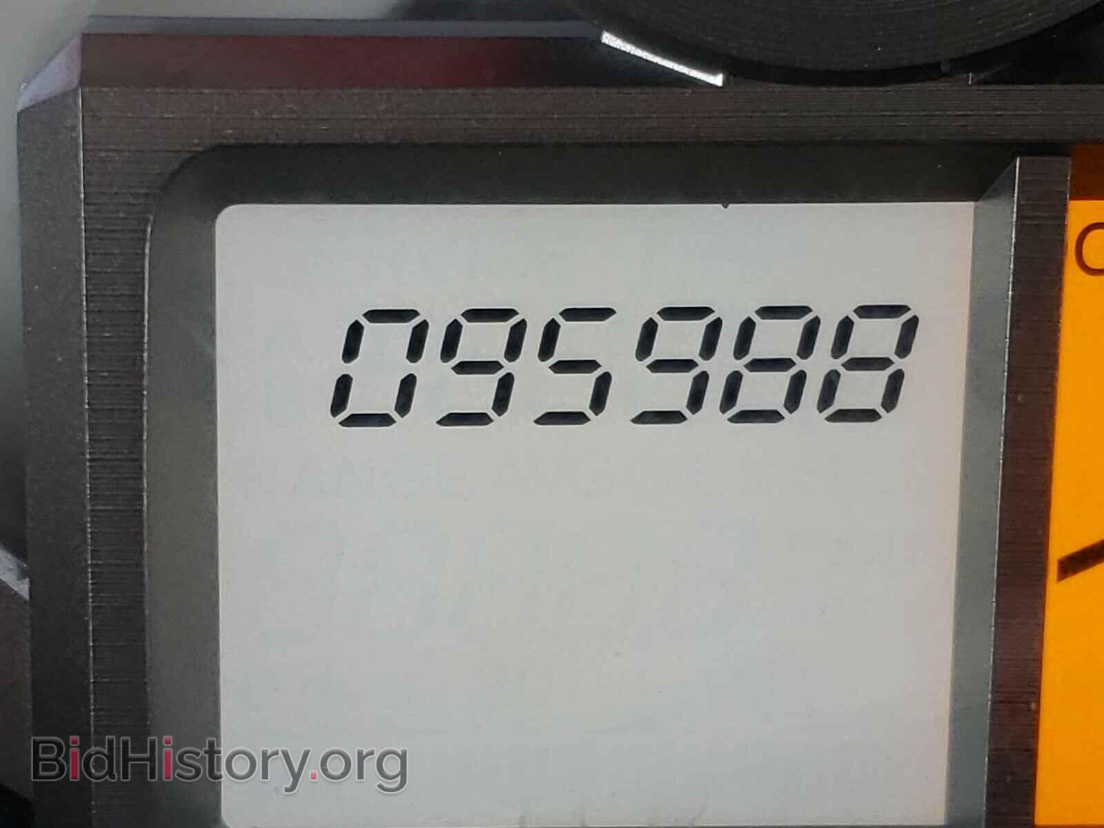2011 HONDA PILOT - VIN: 5FNYF4H40BB093994 - Photo 8