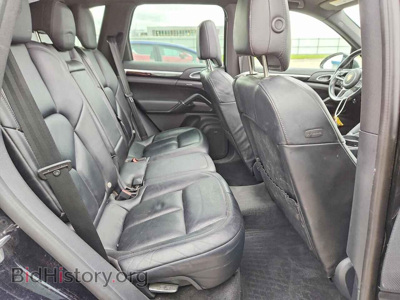 2017 PORSCHE CAYENNE - VIN: WP1AA2A23HKA80325 - Photo 10