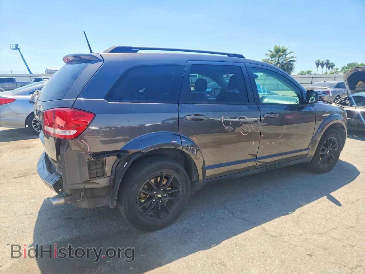 2019 DODGE JOURNEY - VIN: 3C4PDCBG4KT845812 - Фото 3