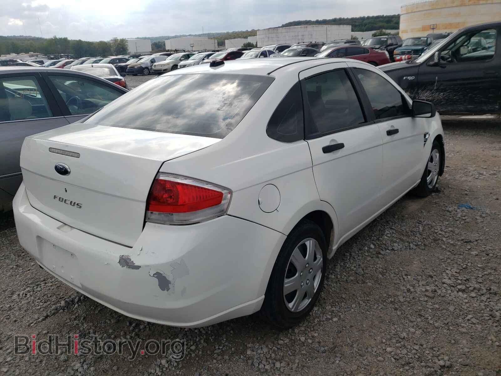 2008 FORD FOCUS - VIN: 1FAHP34N38W135624 - Фото 4