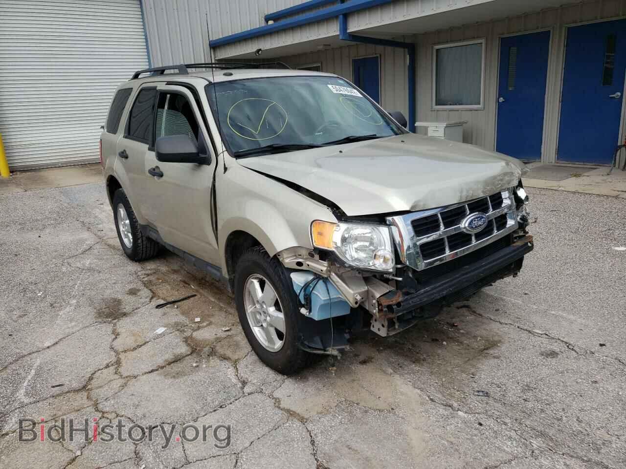 Фотография 1FMCU0D75CKB08000 - FORD ESCAPE 2012