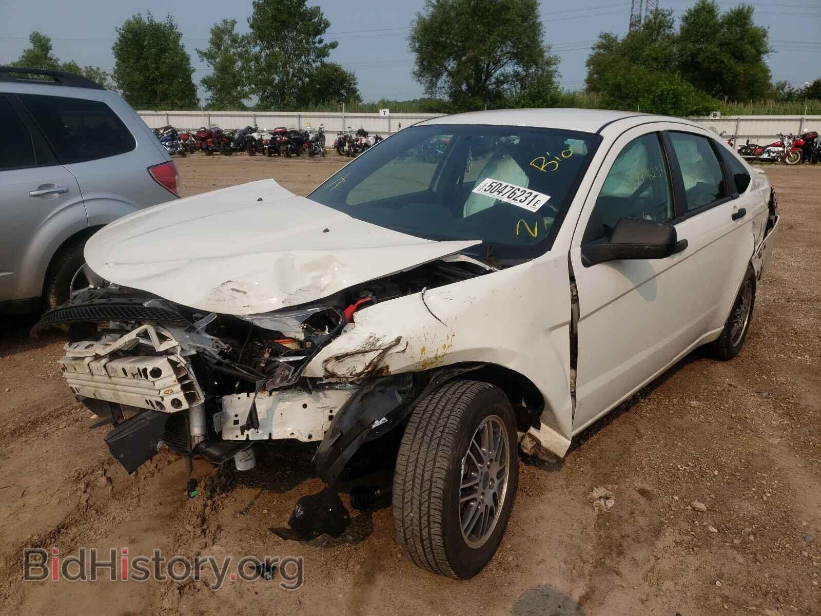 2011 FORD FOCUS - VIN: 1FAHP3FN0BW143460 - Фото 2