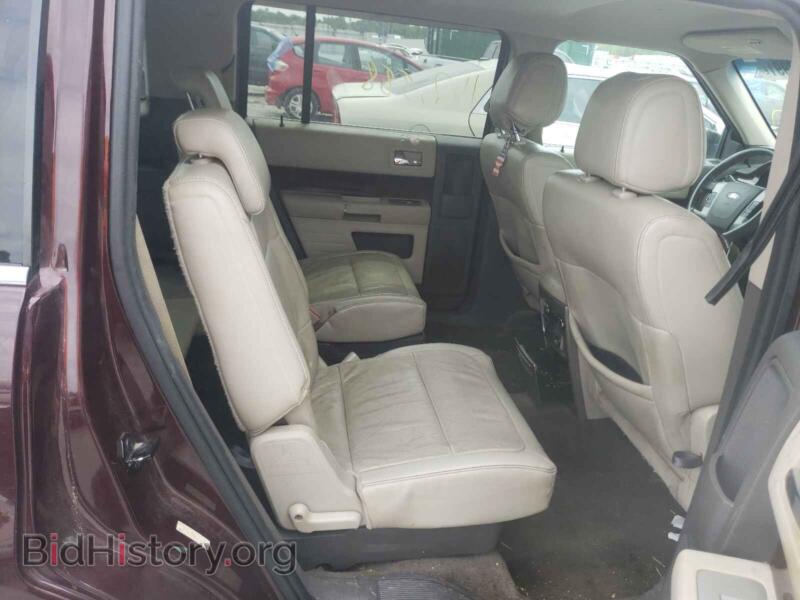 2011 Ford FLEX (VIN 2FMGK5CC2BBD18985) — photo 6 of 10