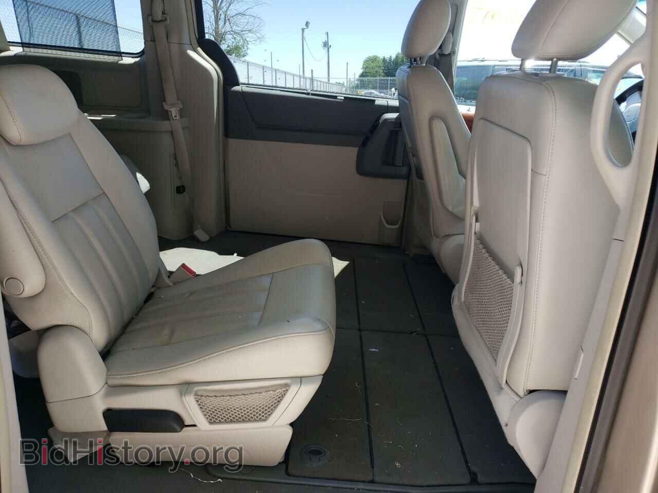 2009 CHRYSLER MINIVAN - VIN: 2A8HR54149R577537 - Фото 6