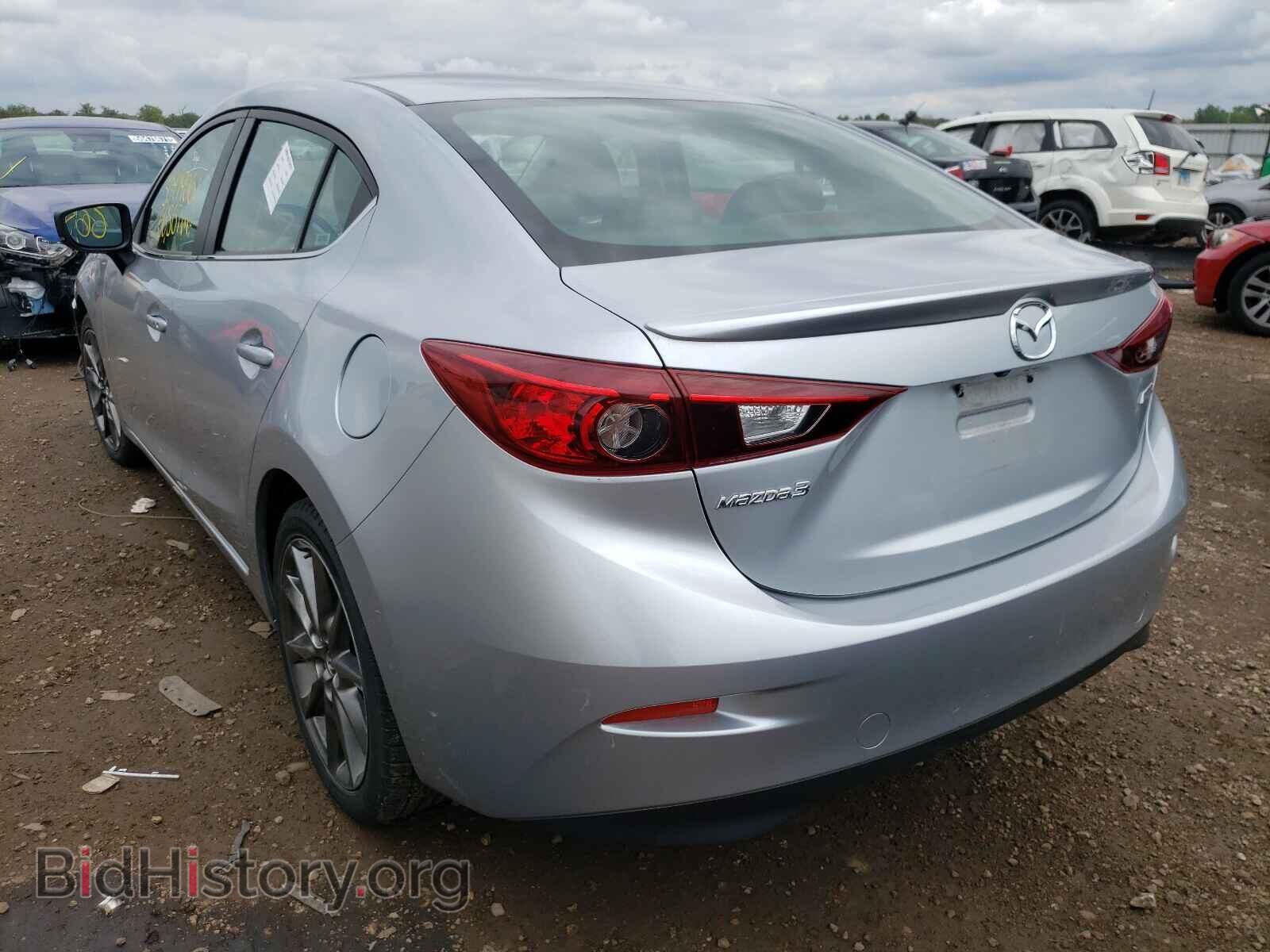 2018 MAZDA 3 - VIN: 3MZBN1V33JM207917 - Фото 3