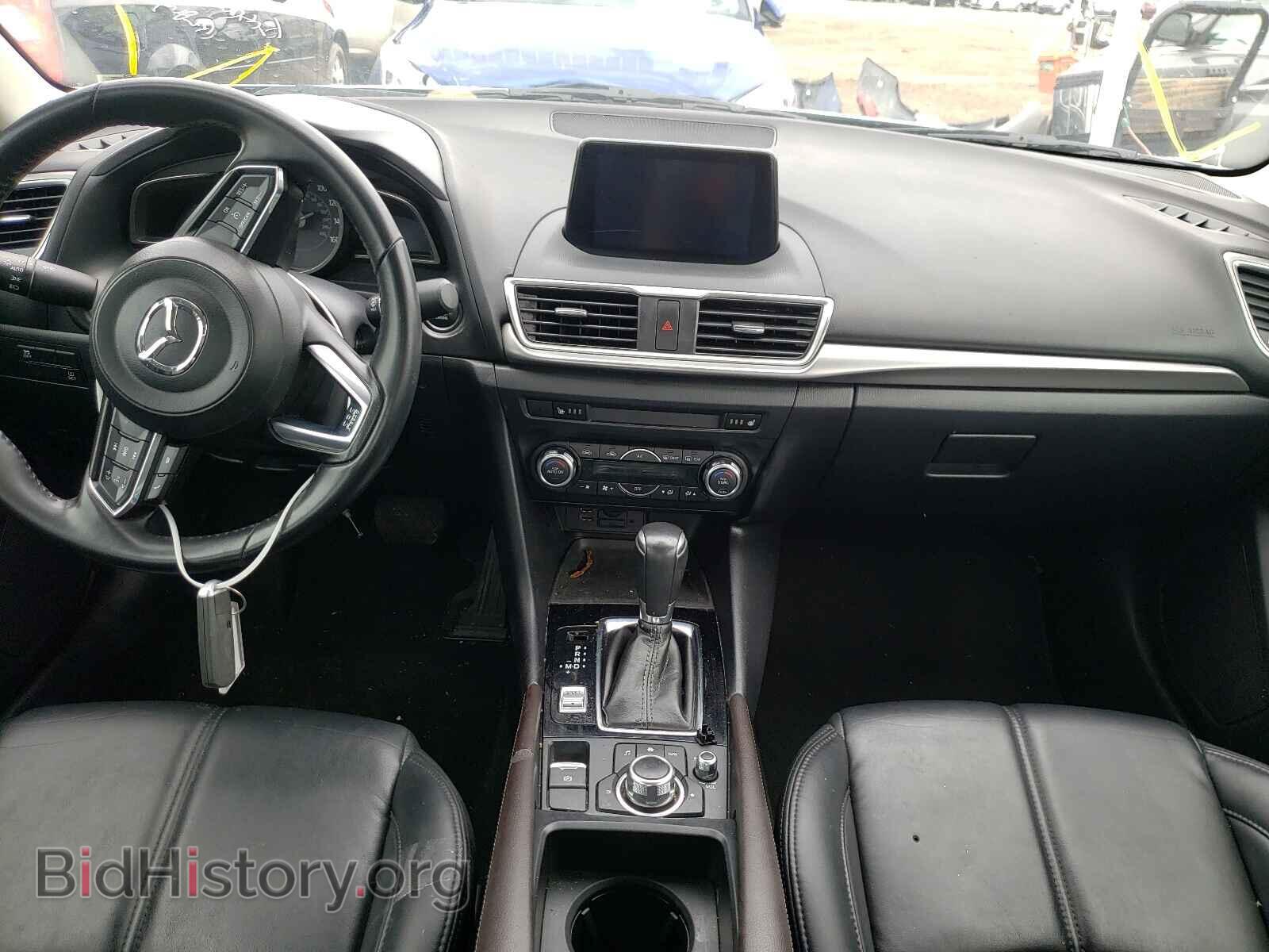 2018 MAZDA 3 - VIN: 3MZBN1V33JM207917 - Фото 9