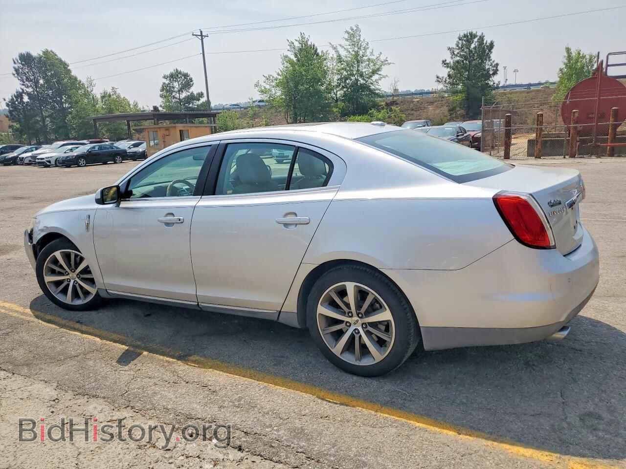 2010 LINCOLN MKS - VIN: 1LNHL9ER5AG610647 - Фото 2