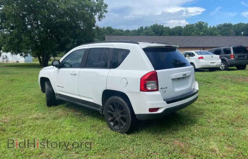 2012 Jeep COMPASS (VIN 1C4NJDEB3CD676895) — фото 3 из 10