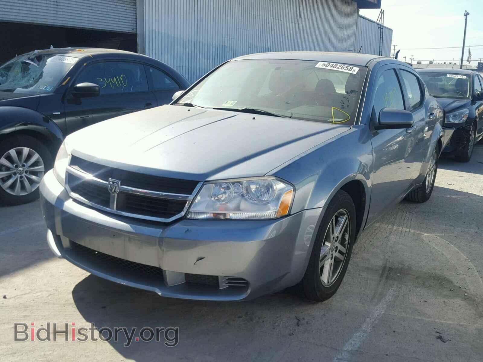 2010 DODGE AVENGER - VIN: 1B3CC1FB2AN204209 - Фото 2