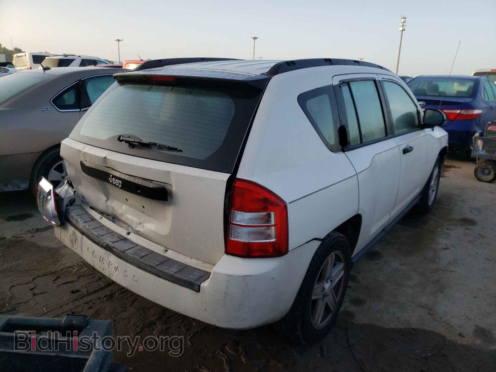 2007 JEEP COMPASS - VIN: 1J8FT47W47D209286 - Фото 4