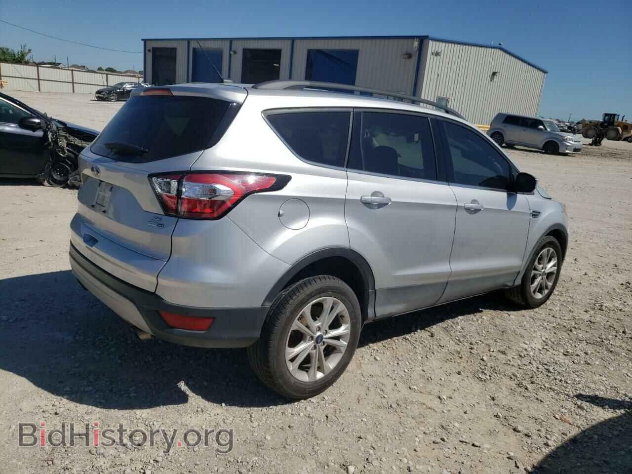 2018 FORD ESCAPE - VIN: 1FMCU9GD7JUC37329 - Фото 3