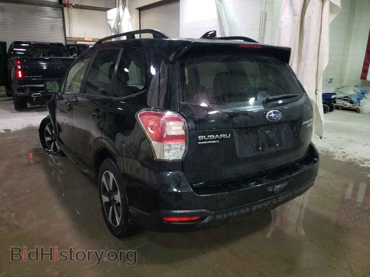2017 SUBARU FORESTER - VIN: JF2SJAEC9HH577509 - Фото 3