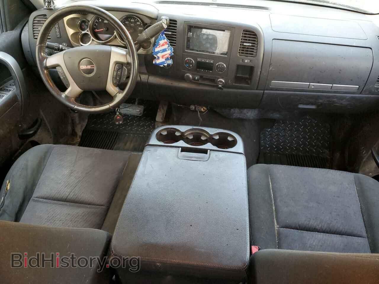 2011 GMC SIERRA - VIN: 1GTR2VE39BZ444963 - Фото 8