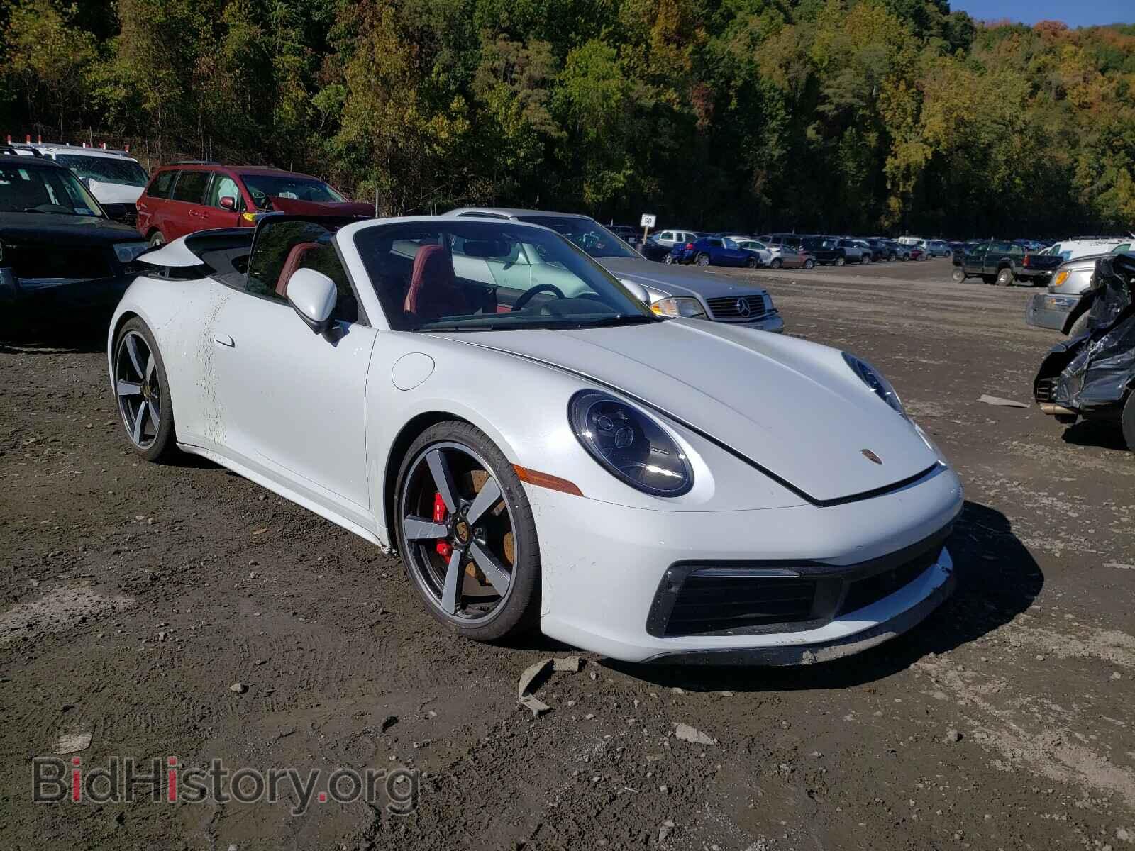 Photo WP0CB2A99LS262382 - PORSCHE 911 2020