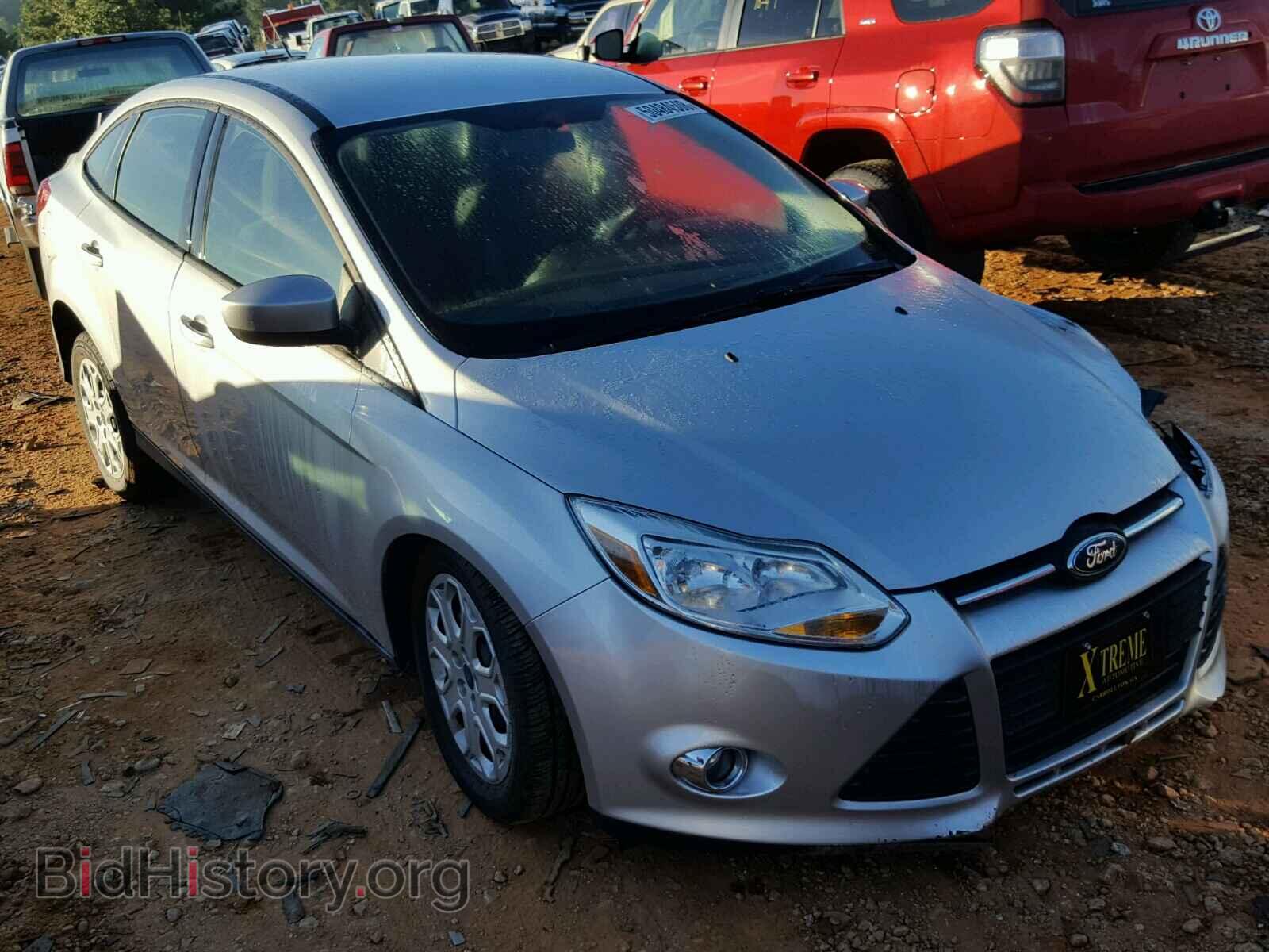 Photo 1FAHP3F26CL405457 - FORD FOCUS SE 2012