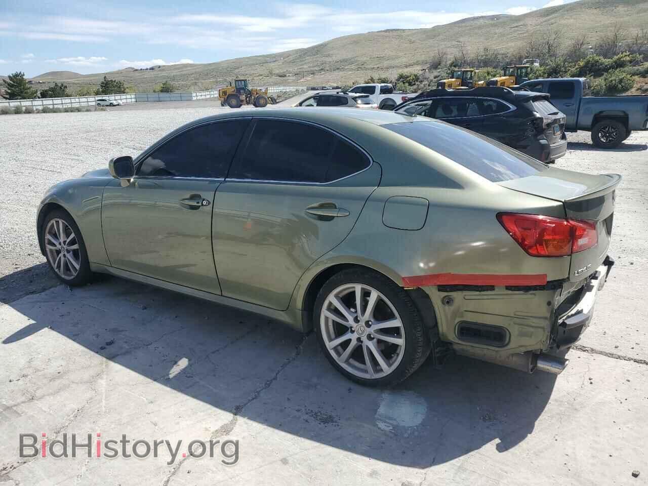 2007 LEXUS IS - VIN: JTHBK262472048704 - Photo 2