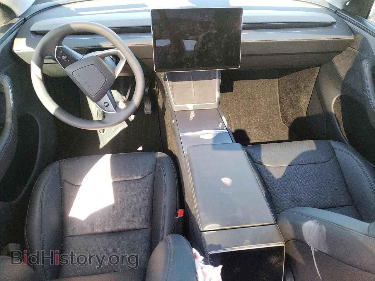 2026 TESLA MODEL Y - VIN: 7SAYGDEE8TF461482 - Photo 8