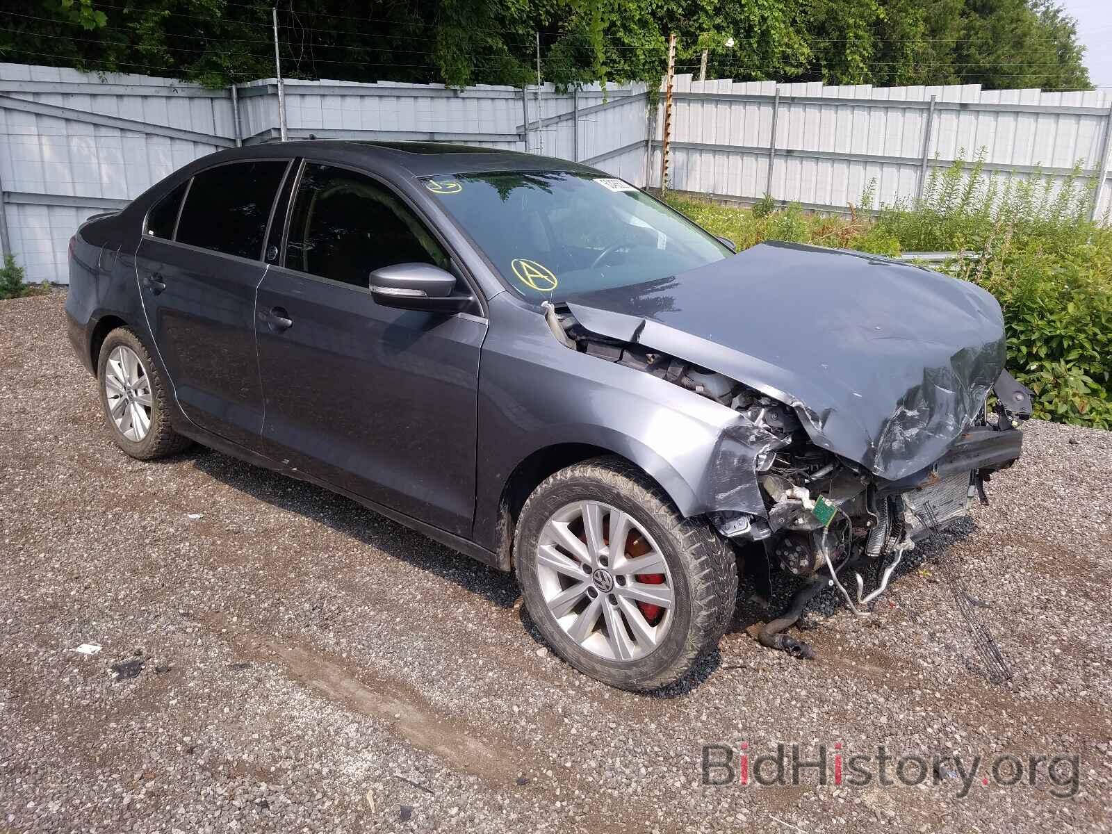 Фотография 3VWDB7AJ9HM353581 - VOLKSWAGEN JETTA 2017