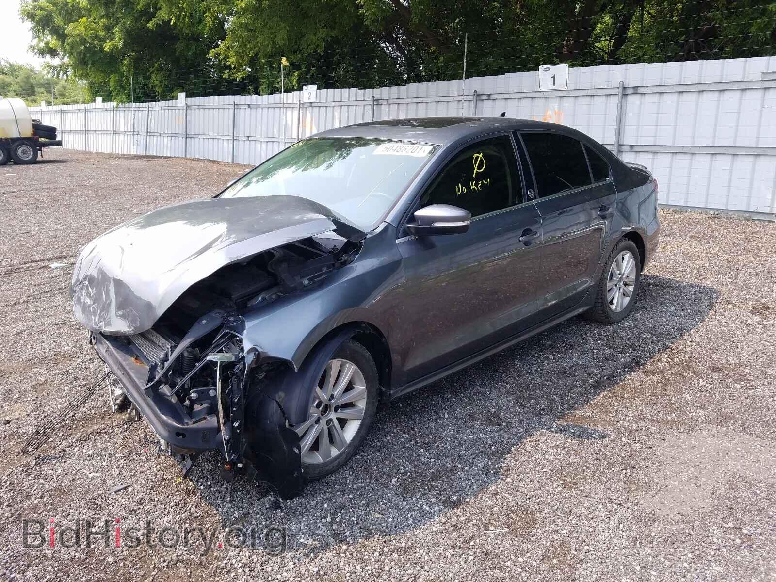 2017 VOLKSWAGEN JETTA - VIN: 3VWDB7AJ9HM353581 - Фото 2