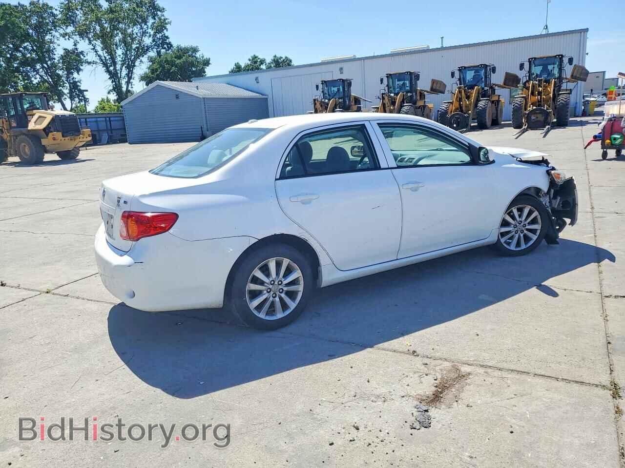 2009 TOYOTA COROLLA - VIN: JTDBL40E89J048128 - Фото 3