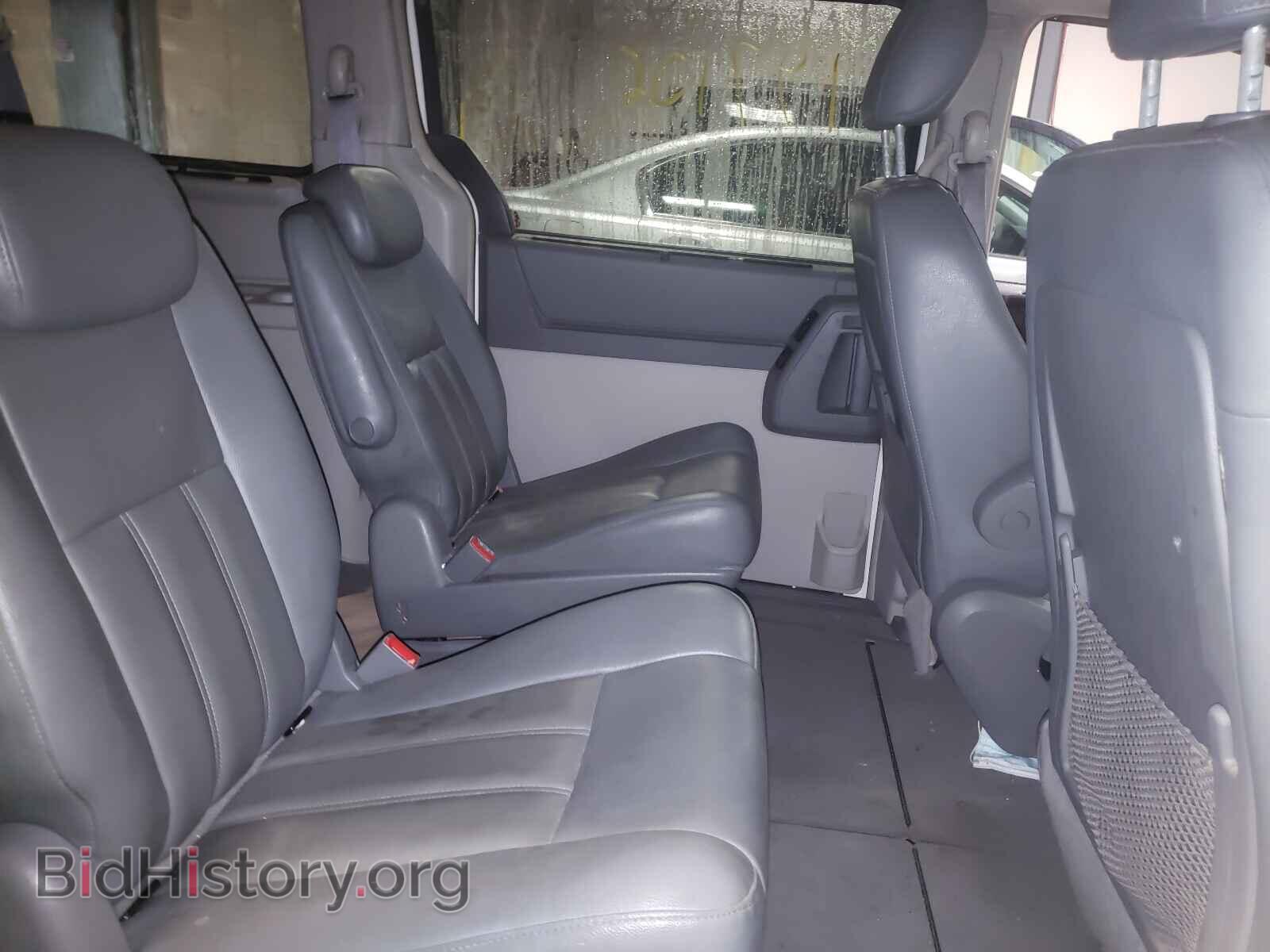 2010 CHRYSLER MINIVAN - VIN: 2A4RR5D19AR105604 - Фото 6