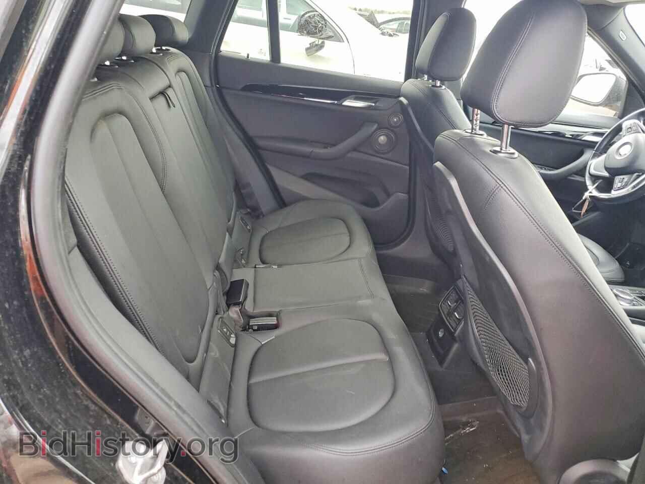 2017 BMW X1 - VIN: WBXHT3C3XH5F70822 - Фото 10