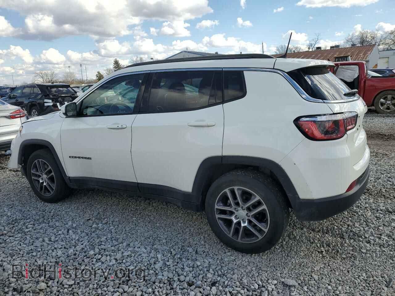 2019 JEEP COMPASS - VIN: 3C4NJCBB0KT677221 - Photo 2