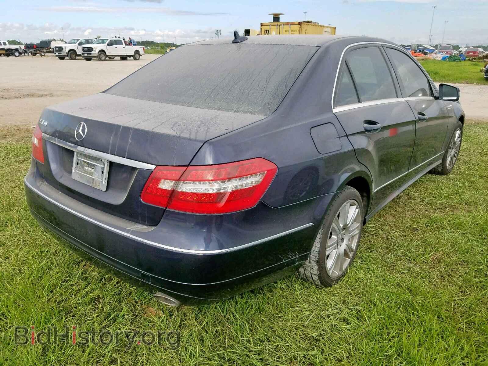 2013 MERCEDES-BENZ E CLASS - VIN: WDDHF5KB9DA705298 - Фото 4