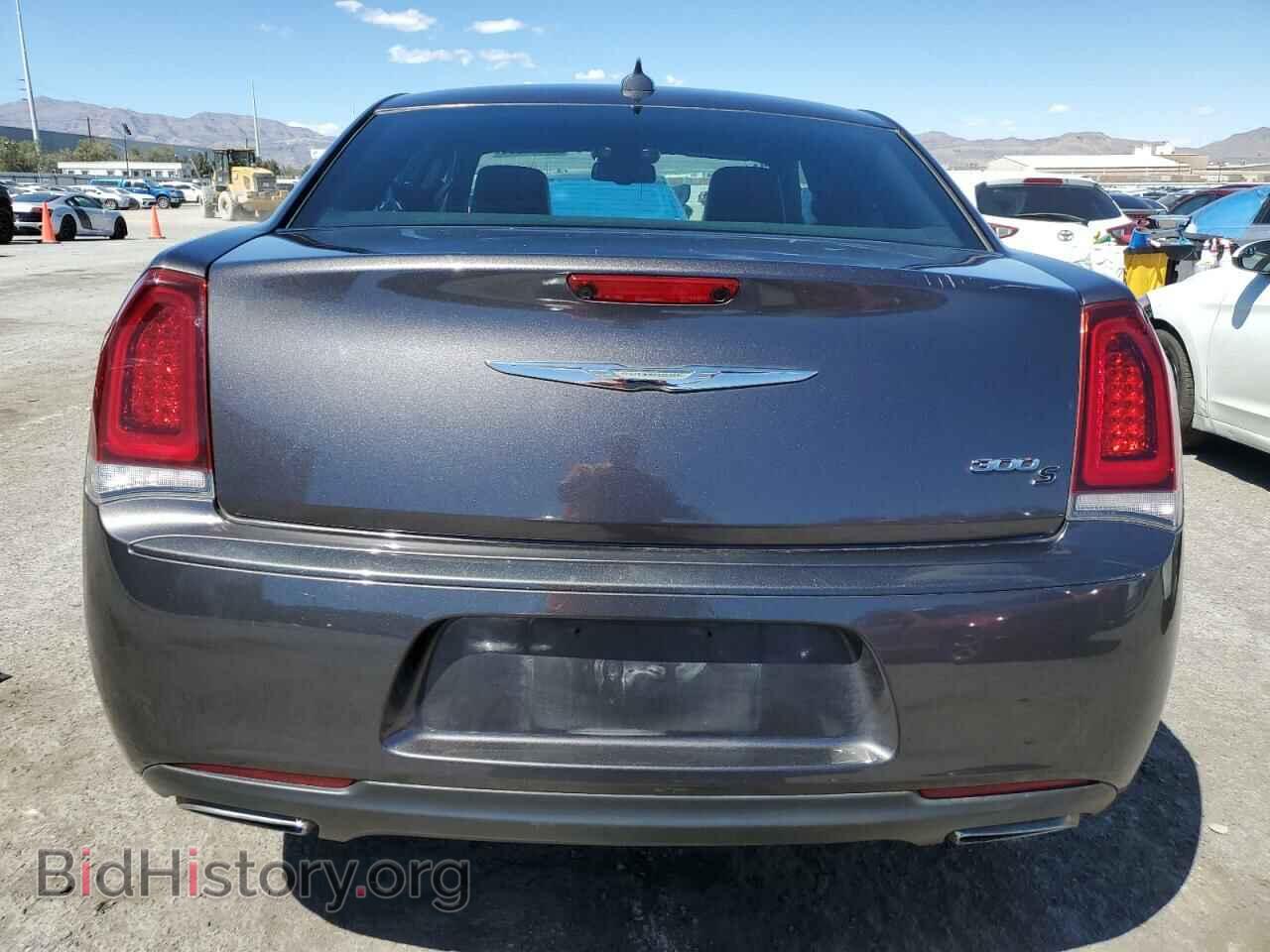 2015 CHRYSLER 300 - VIN: 2C3CCABG2FH766812 - Photo 6