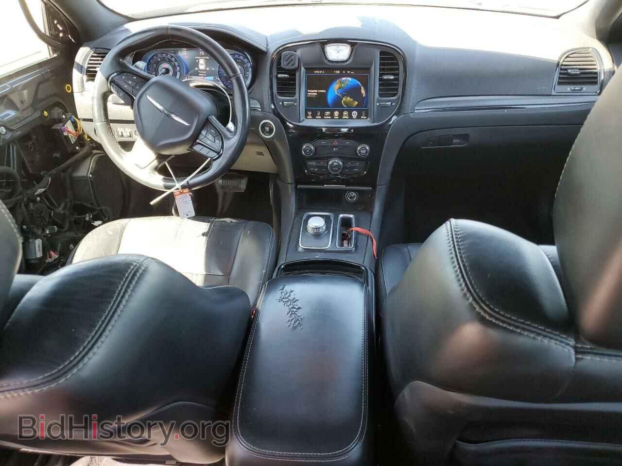 2015 CHRYSLER 300 - VIN: 2C3CCABG2FH766812 - Photo 8