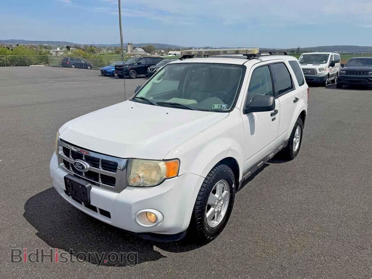 2011 FORD ESCAPE - VIN: 1FMCU9DG3BKB15028 - Фото 2