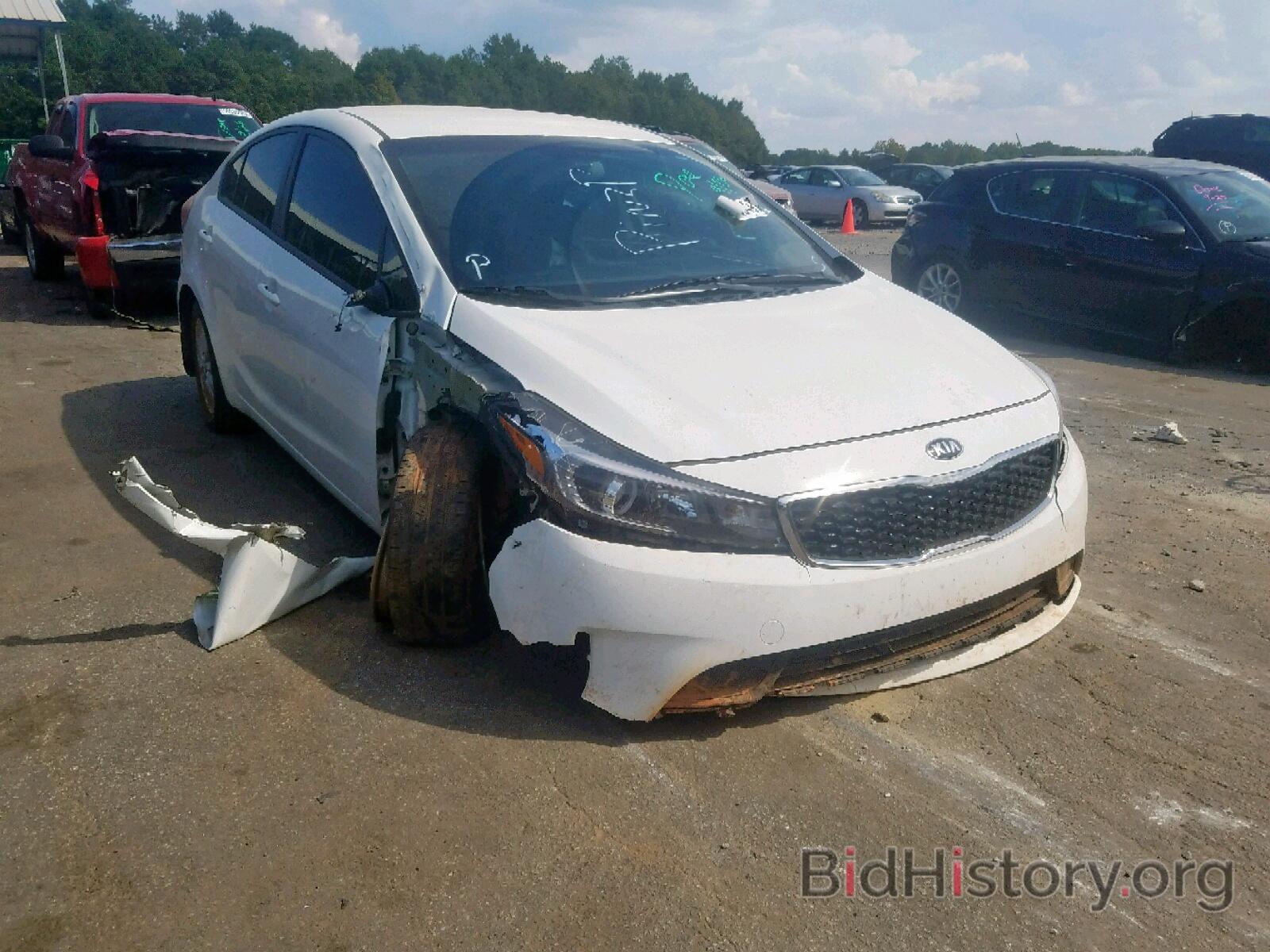 Photo 3KPFL4A7XHE023812 - KIA FORTE LX 2017