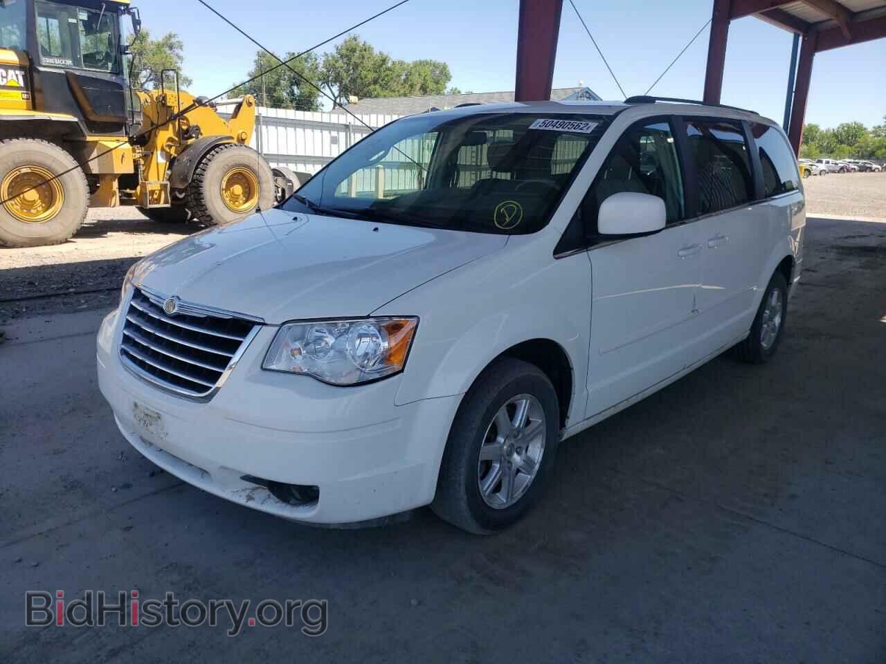 2008 CHRYSLER MINIVAN - VIN: 2A8HR54P88R772950 - Фото 2