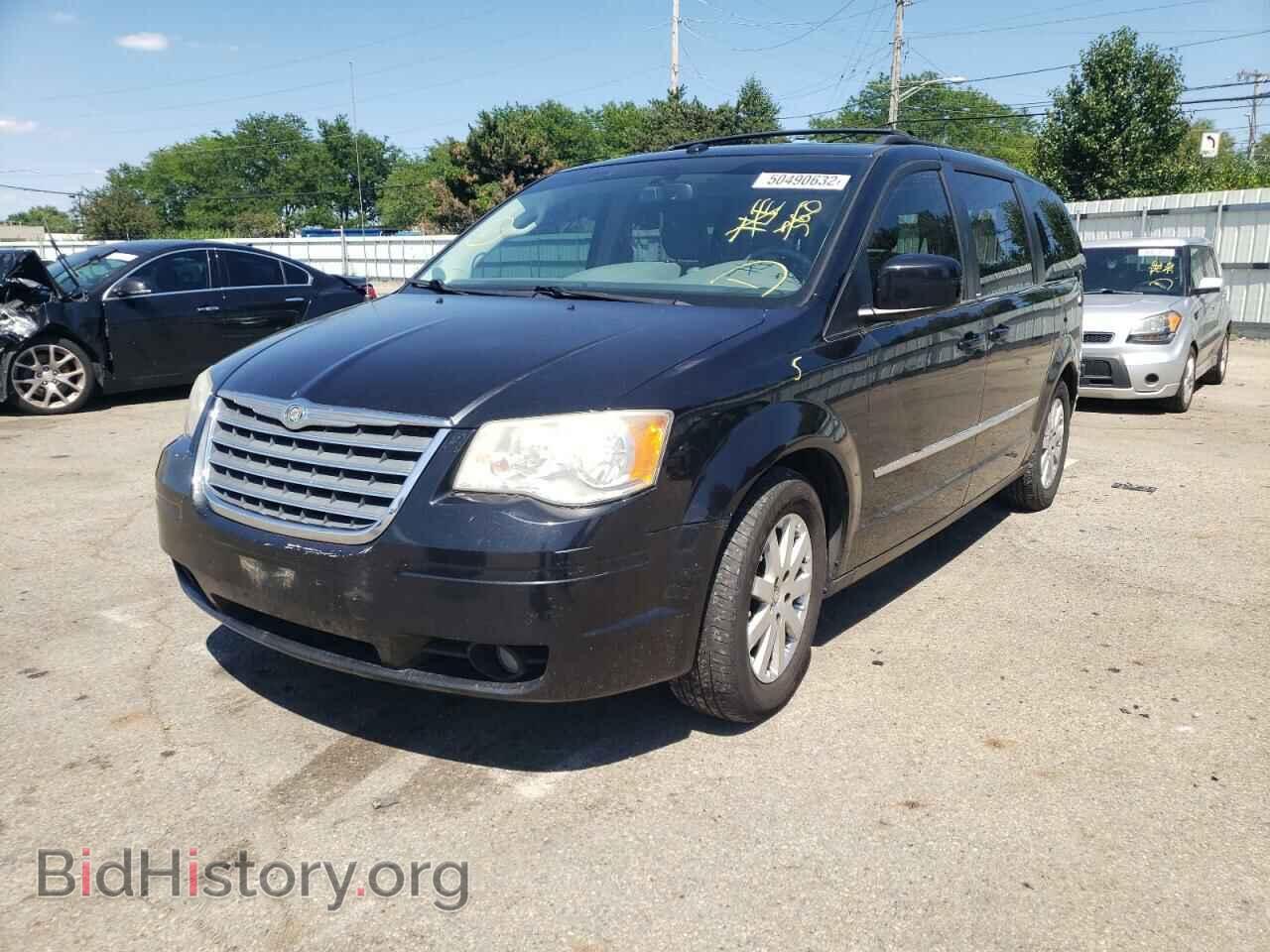 2010 CHRYSLER MINIVAN - VIN: 2A4RR5DX0AR149981 - Фото 2