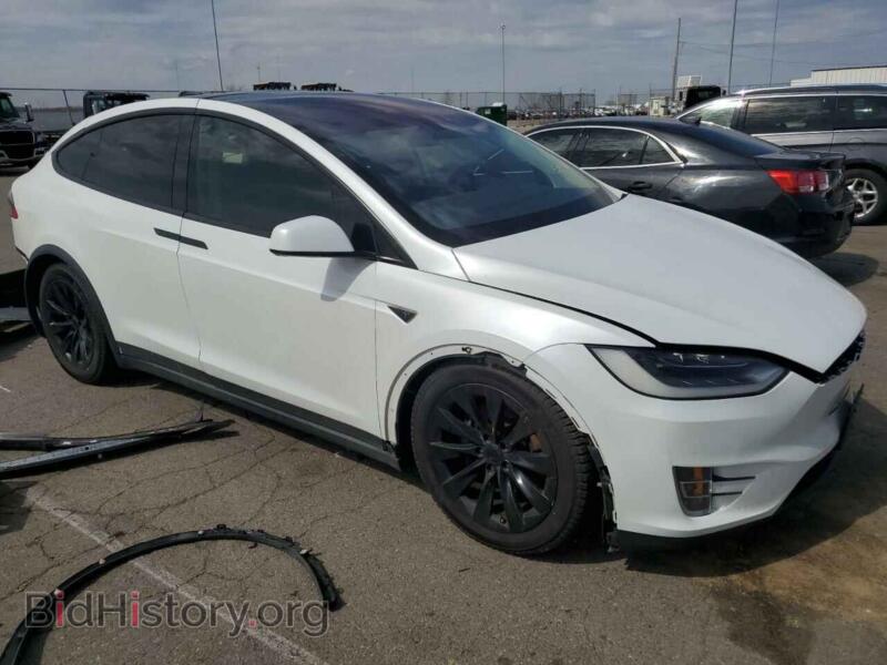 2016 Tesla MODEL X (VIN 5YJXCBE24GF008559) — photo 4 of 13