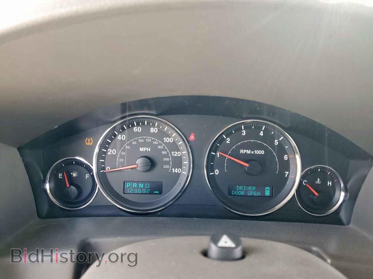2006 JEEP COMMANDER - VIN: 1J8HH48N06C369122 - Фото 9