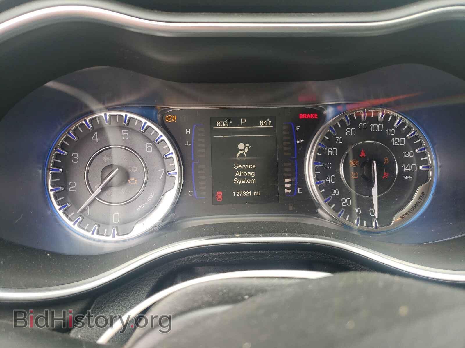2015 CHRYSLER 200 - VIN: 1C3CCCAB0FN588455 - Фото 8