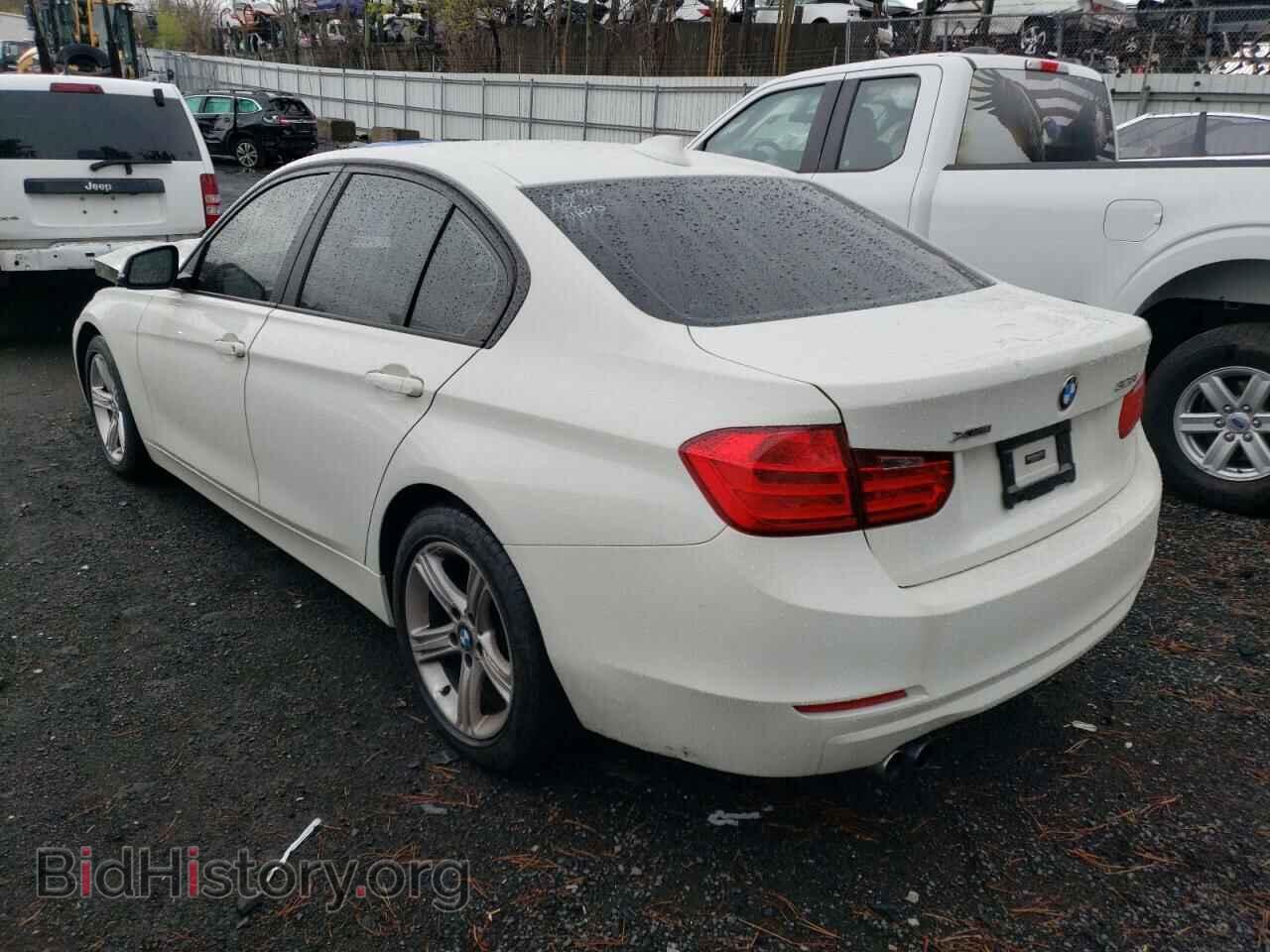 2015 BMW 3 SERIES - VIN: WBA3B5C50FF960708 - Photo 2