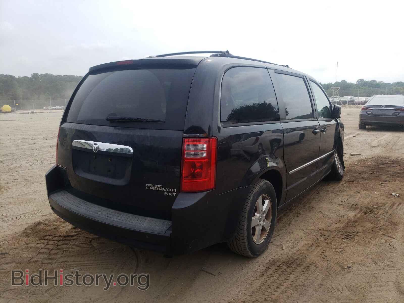 2010 DODGE CARAVAN - VIN: 2D4RN5D1XAR165282 - Photo 4