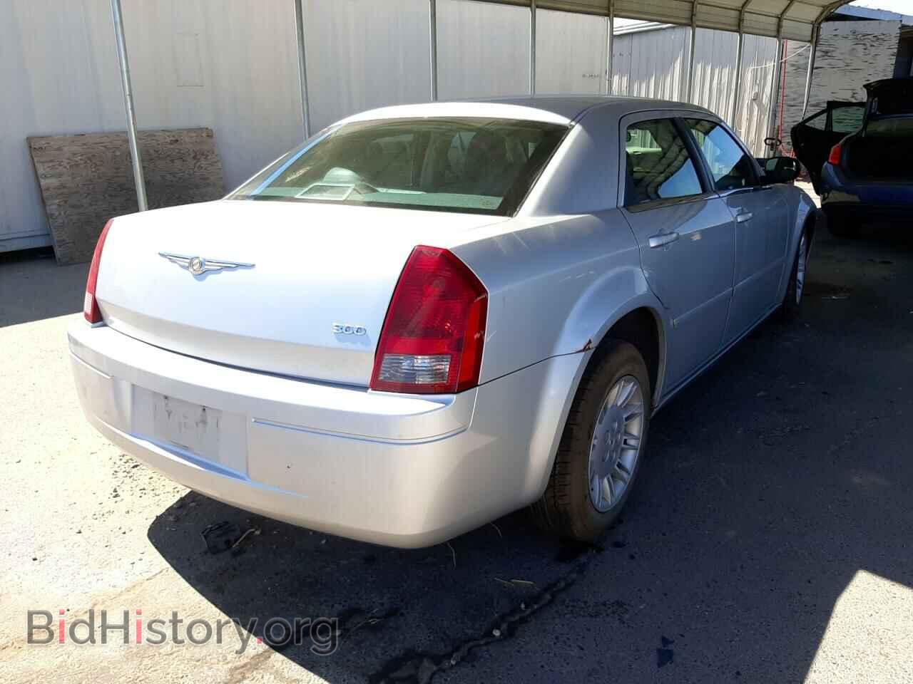 2006 CHRYSLER 300 - VIN: 2C3KA43R76H180240 - Фото 4