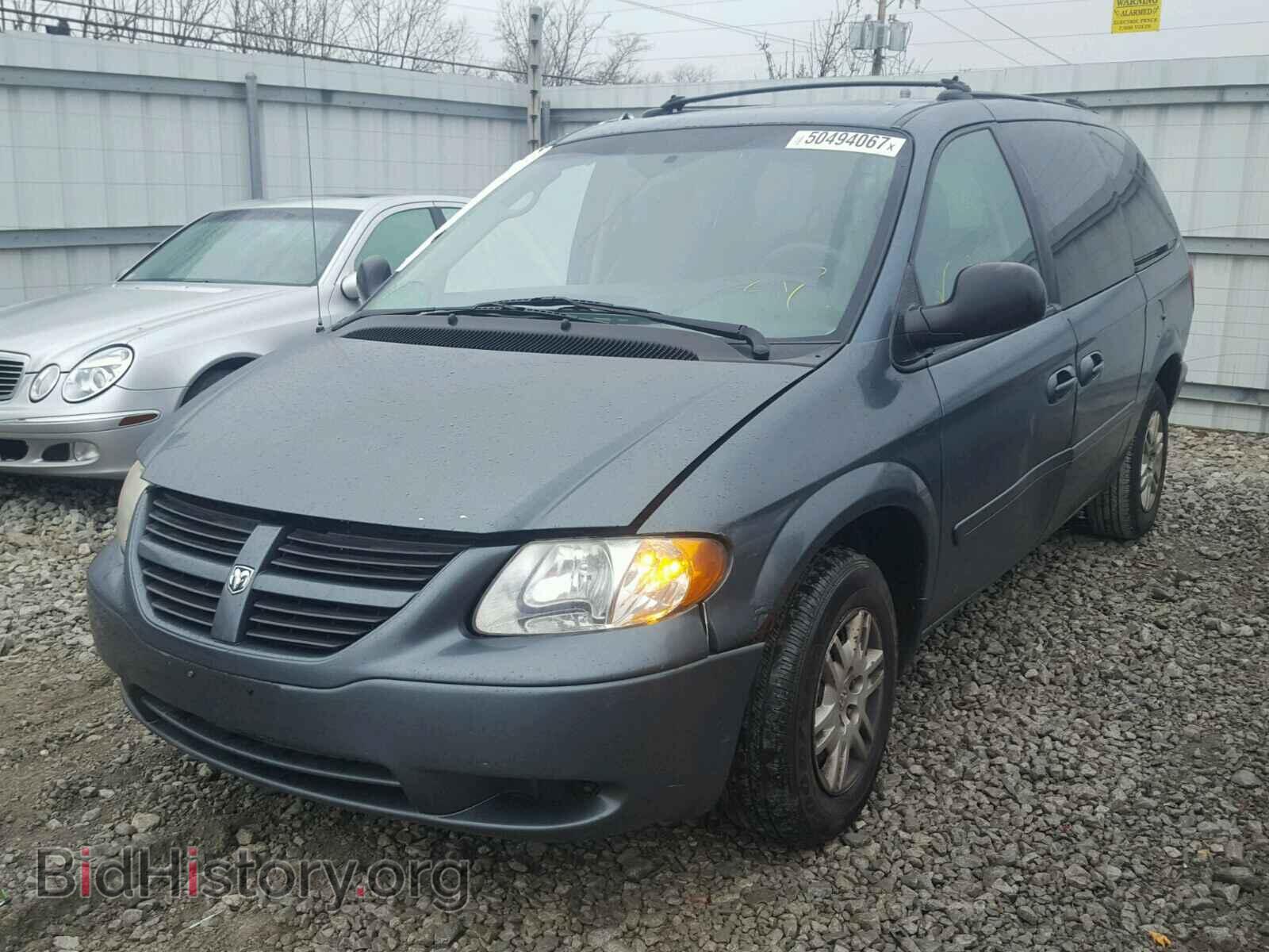 2005 DODGE CARAVAN - VIN: 2D4GP24RX5R298295 - Фото 2