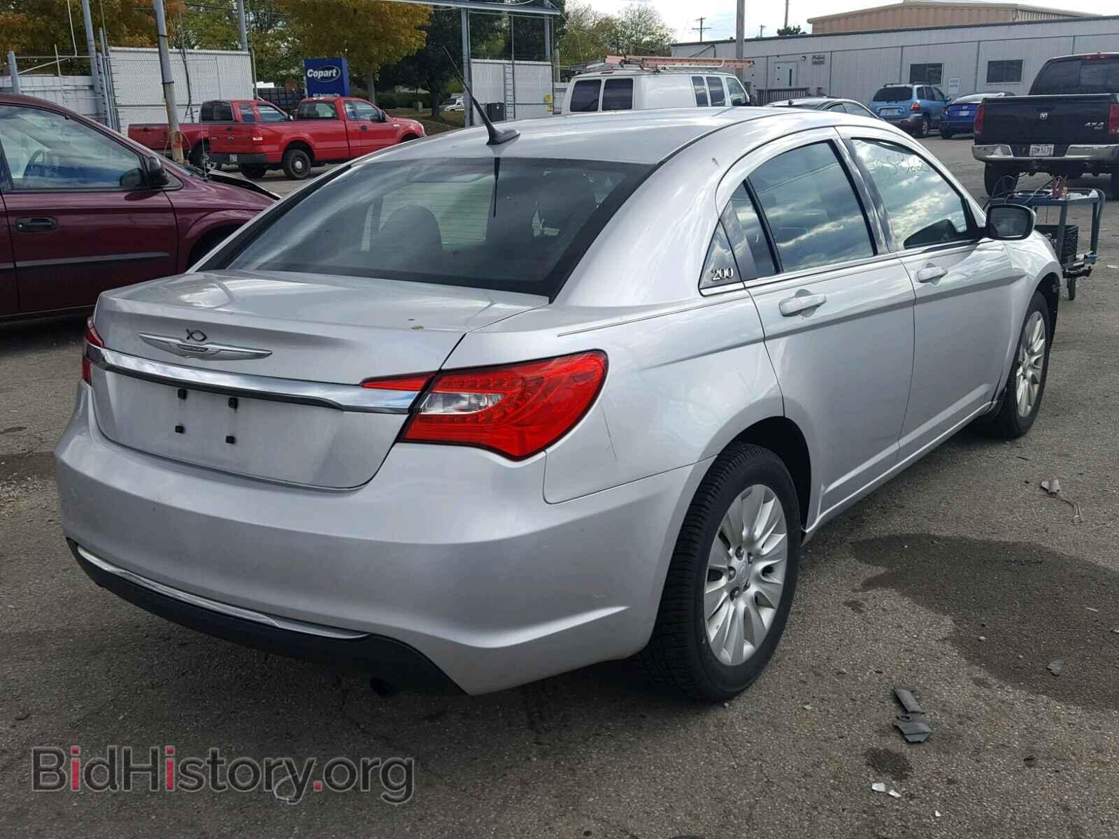 2011 CHRYSLER 200 - VIN: 1C3BC4FB5BN551034 - Фото 4