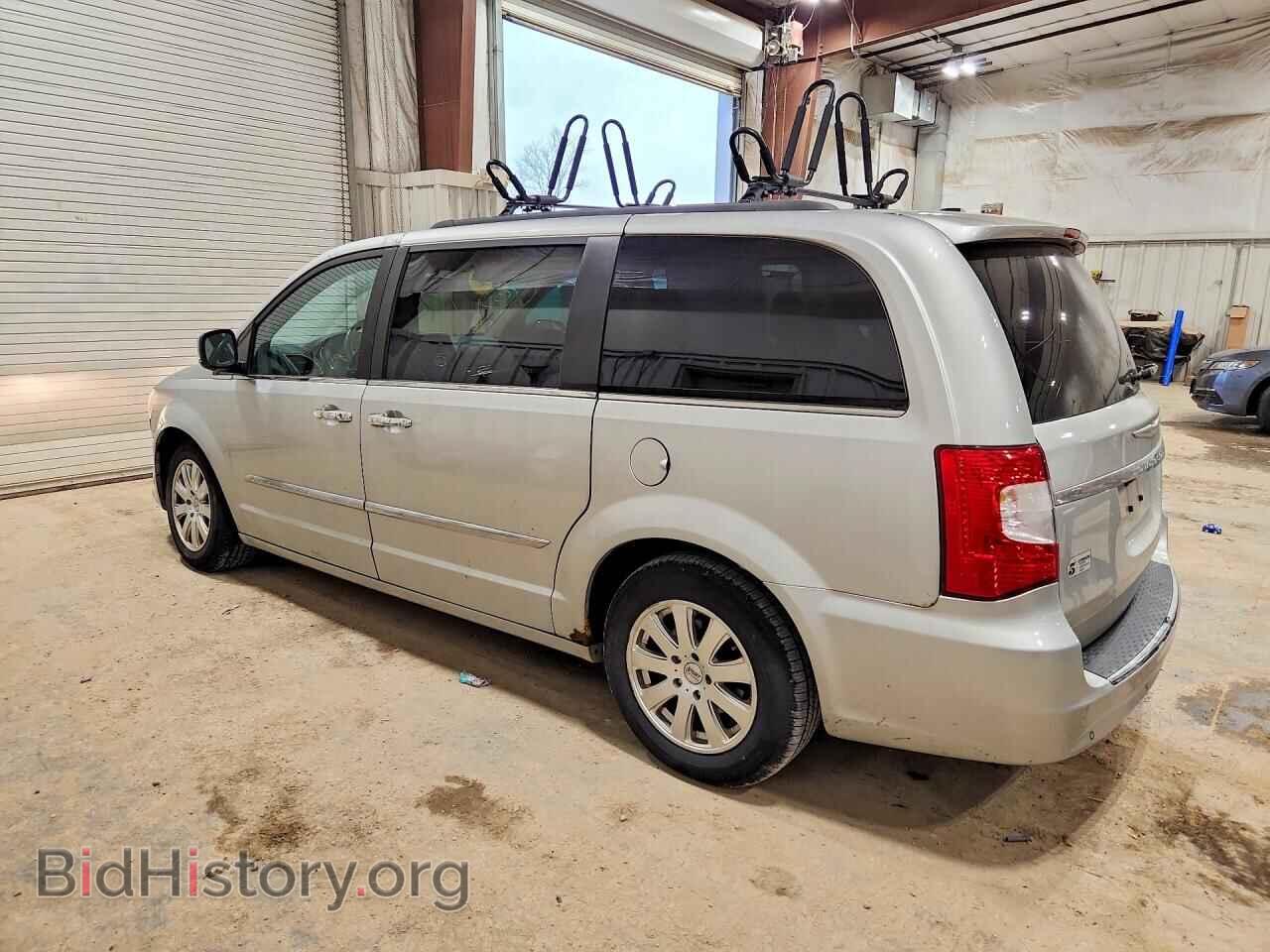 2011 CHRYSLER MINIVAN - VIN: 2A4RR8DG1BR785568 - Photo 2