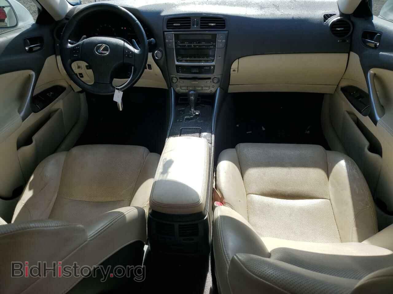 2010 LEXUS IS - VIN: JTHBF5C28A5111822 - Photo 8