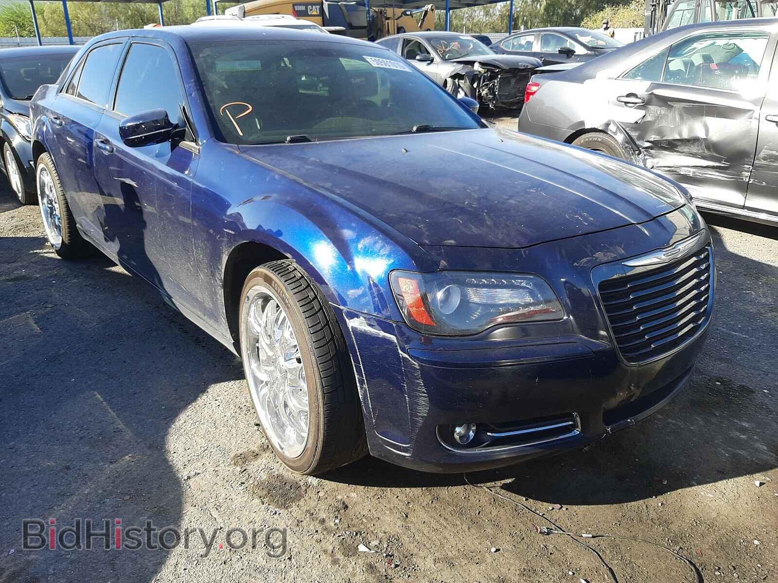 Фотография 2C3CCABG3EH383105 - CHRYSLER 300 2014