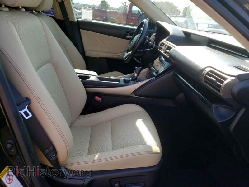 2014 Lexus IS (VIN JTHBF1D2XE5008883) — фото 5 из 10
