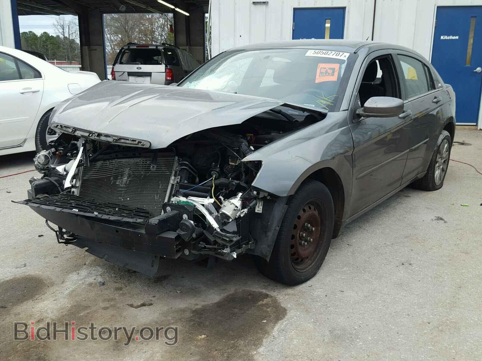 2012 CHRYSLER 200 - VIN: 1C3CCBAB4CN217305 - Фото 2
