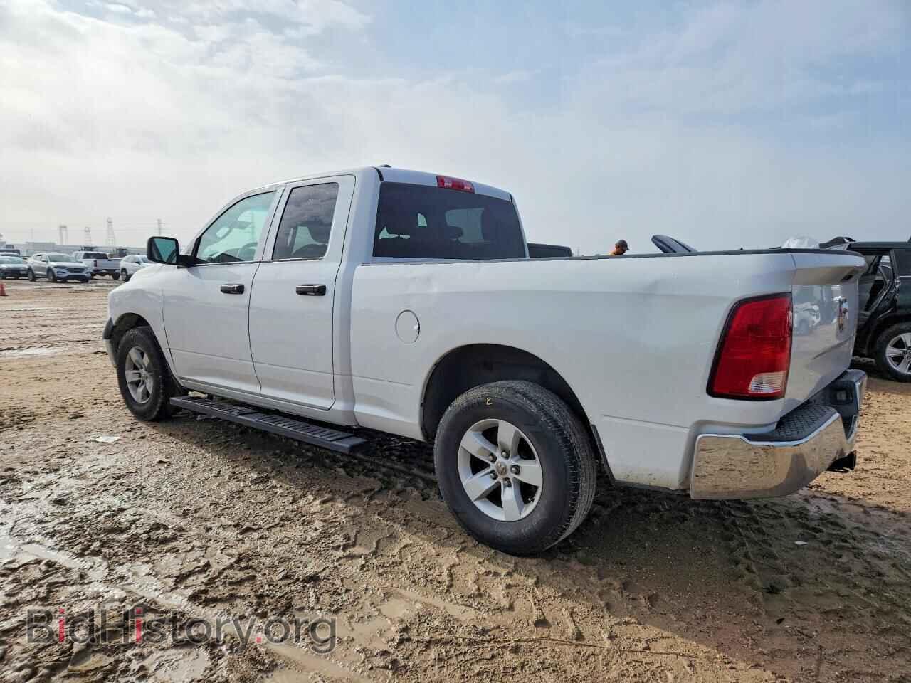 2018 RAM 1500 - VIN: 1C6RR6FG3JS266551 - Фото 2